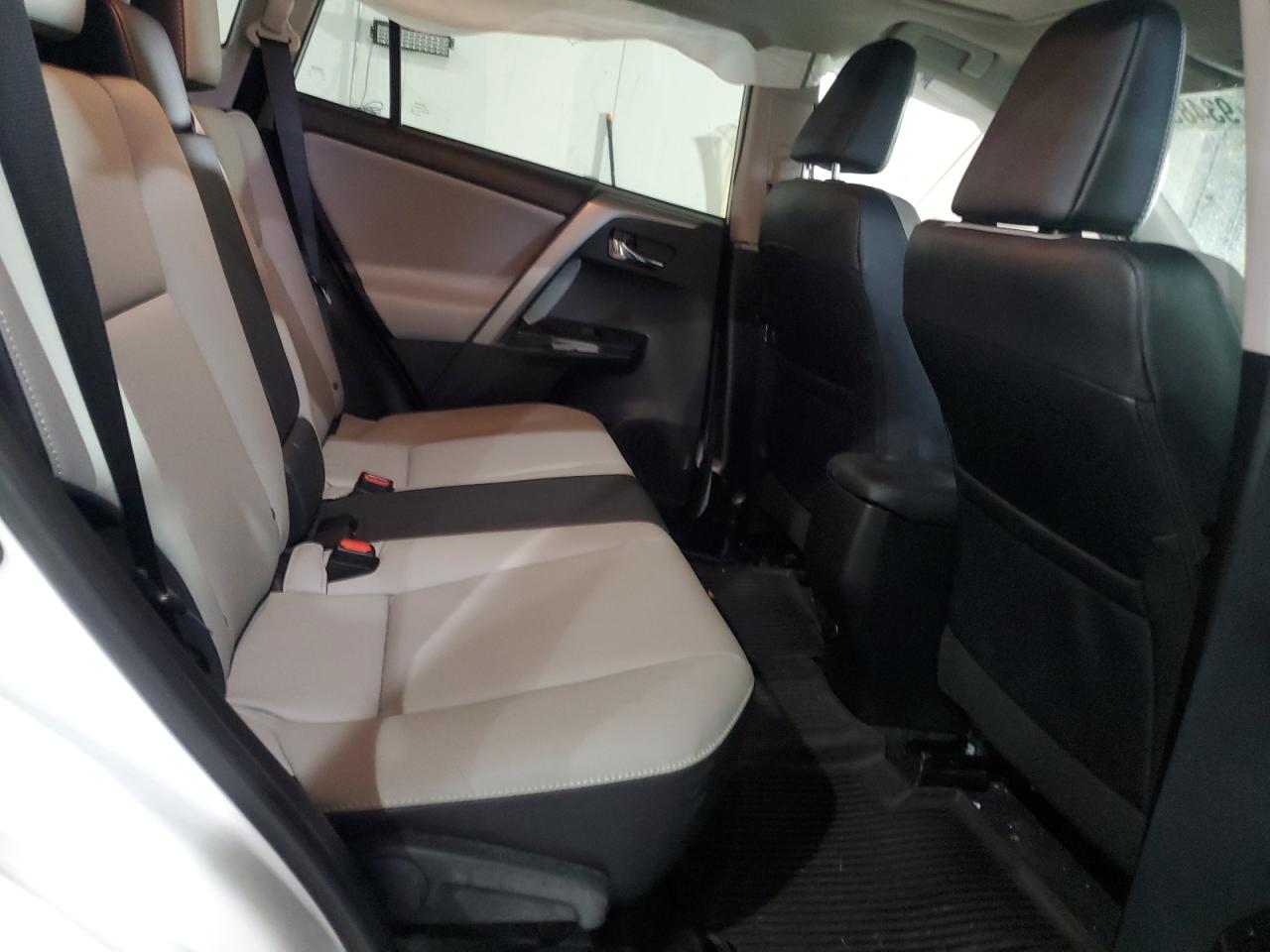 2017 Toyota Rav4 Limited VIN: 2T3DFREV8HW618554 Lot: 93485965