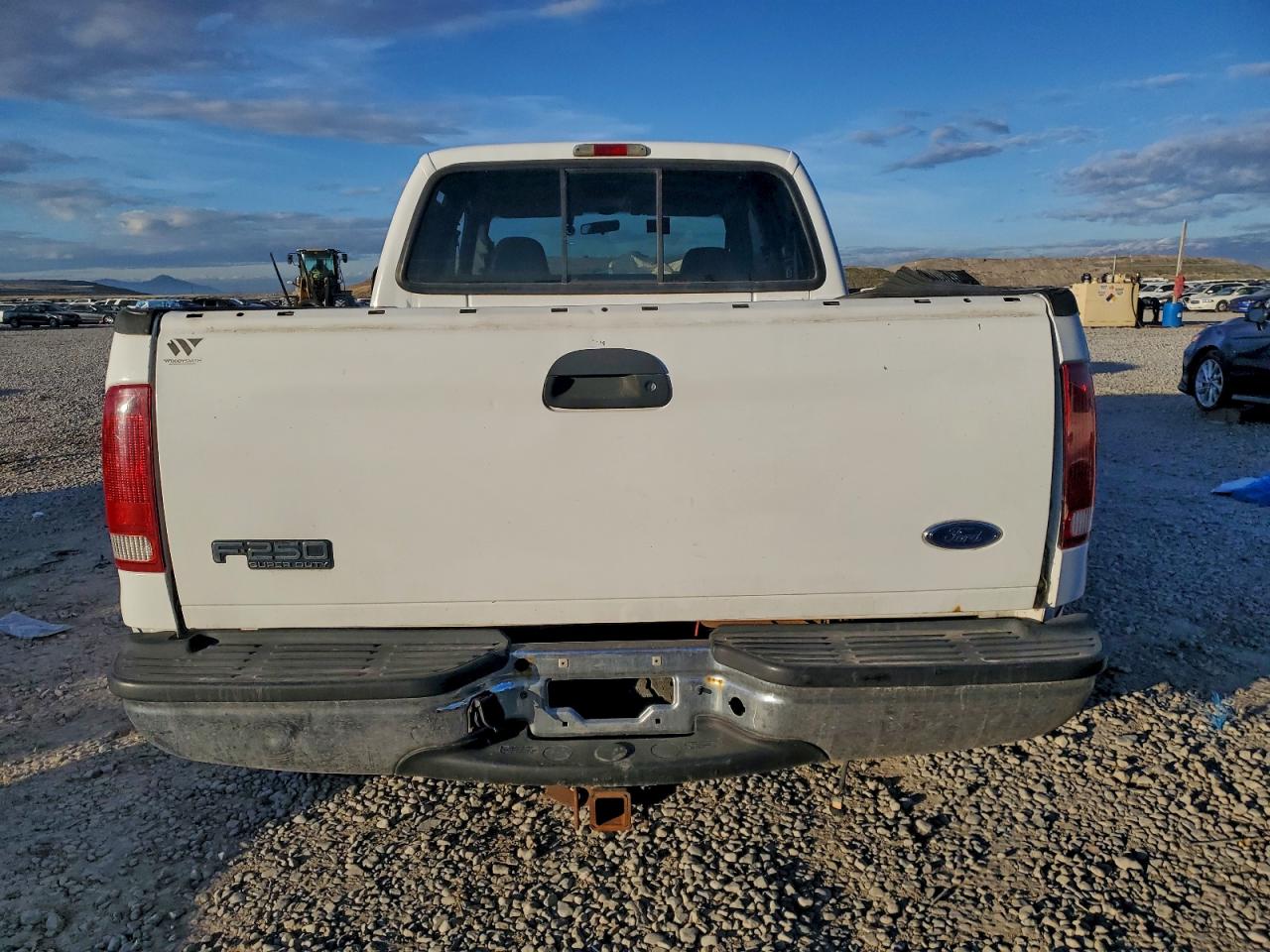 2002 Ford F250 Super Duty VIN: 1FTNW21F52EA42592 Lot: 93763405