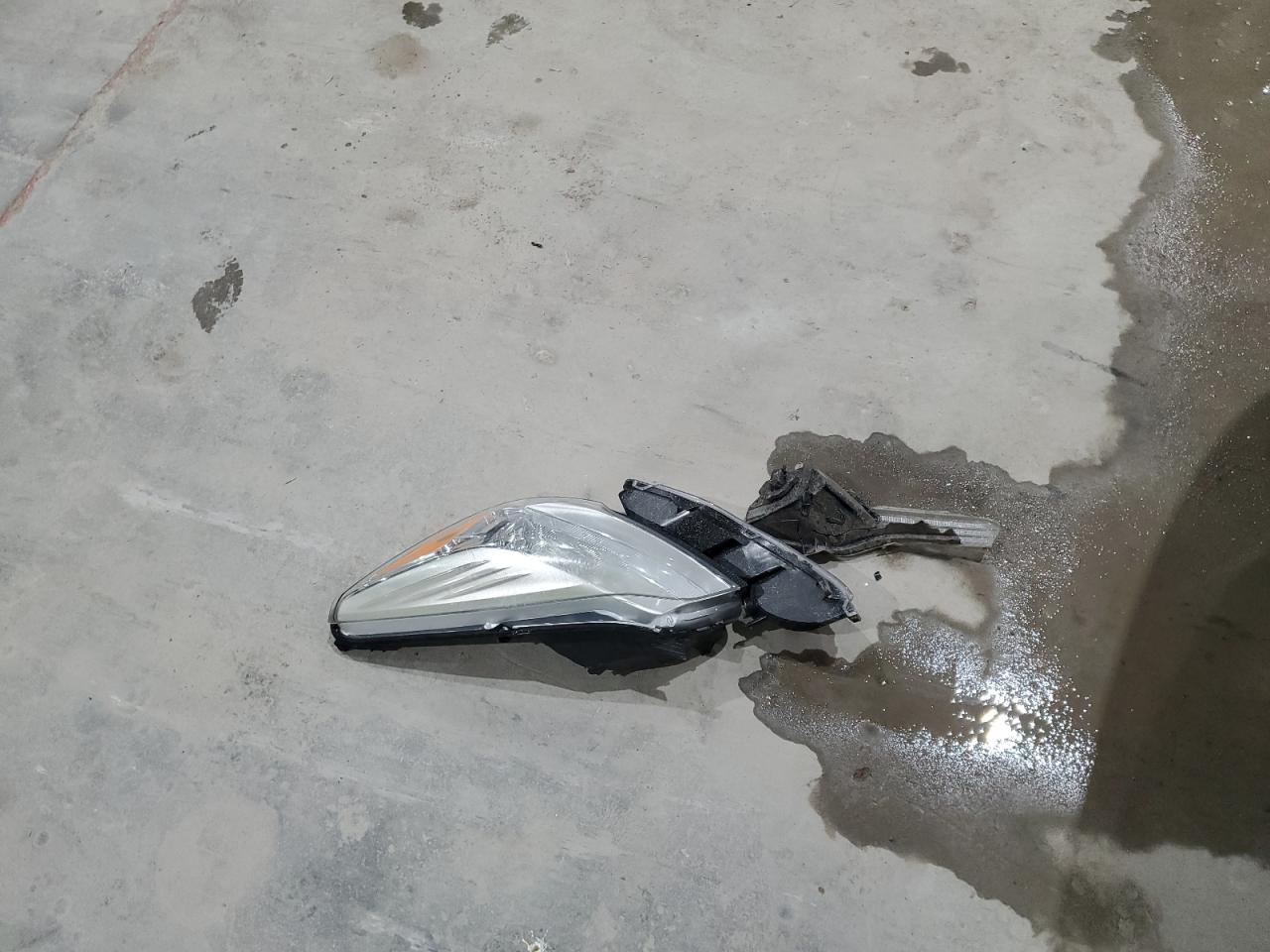 2015 Ford Escape Titanium VIN: 1FMCU9JX9FUB01827 Lot: 91867695