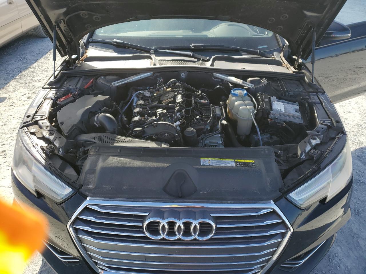 2018 Audi A4 Premium VIN: WAUKMAF4XJA029916 Lot: 92509275