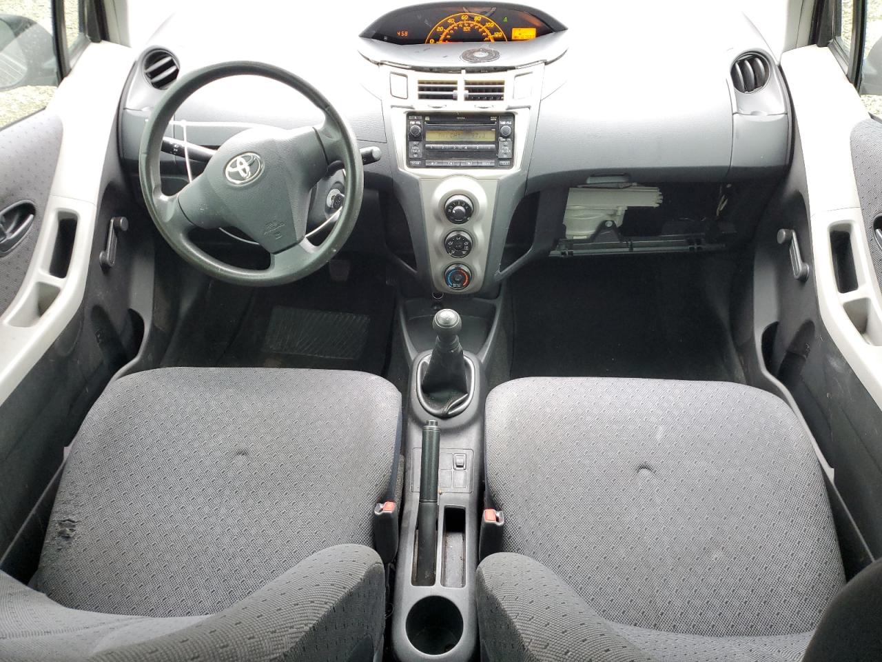 2009 Toyota Yaris VIN: JTDJT903695229289 Lot: 91908595