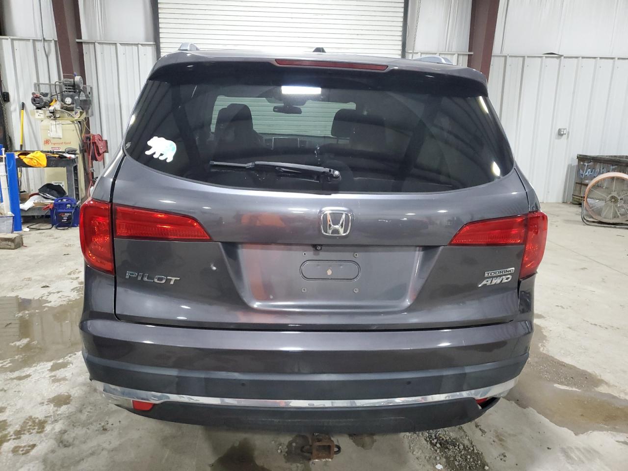 2017 Honda Pilot Touring VIN: 5FNYF6H94HB095084 Lot: 92186335