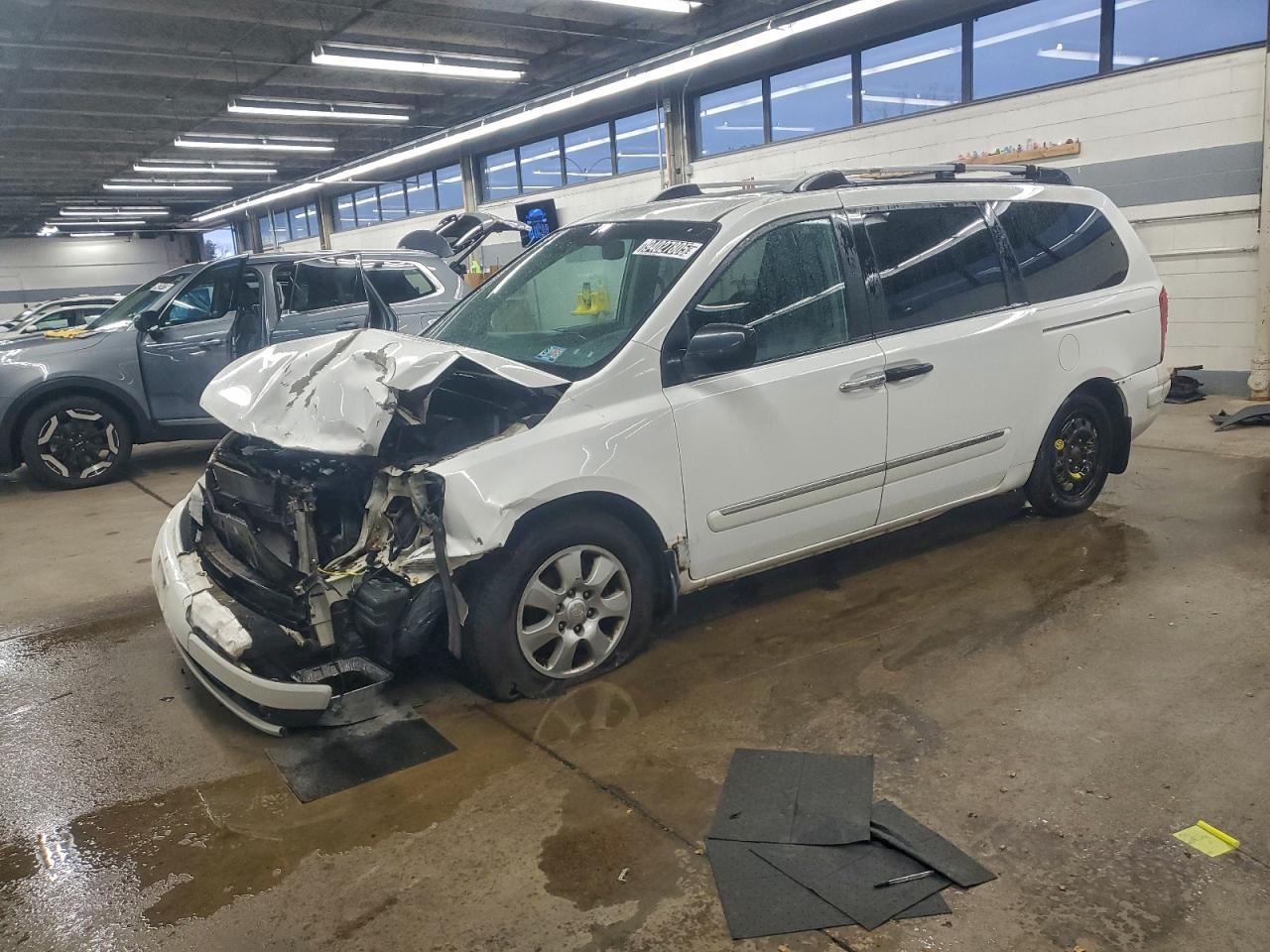 2007 Hyundai Entourage Gls