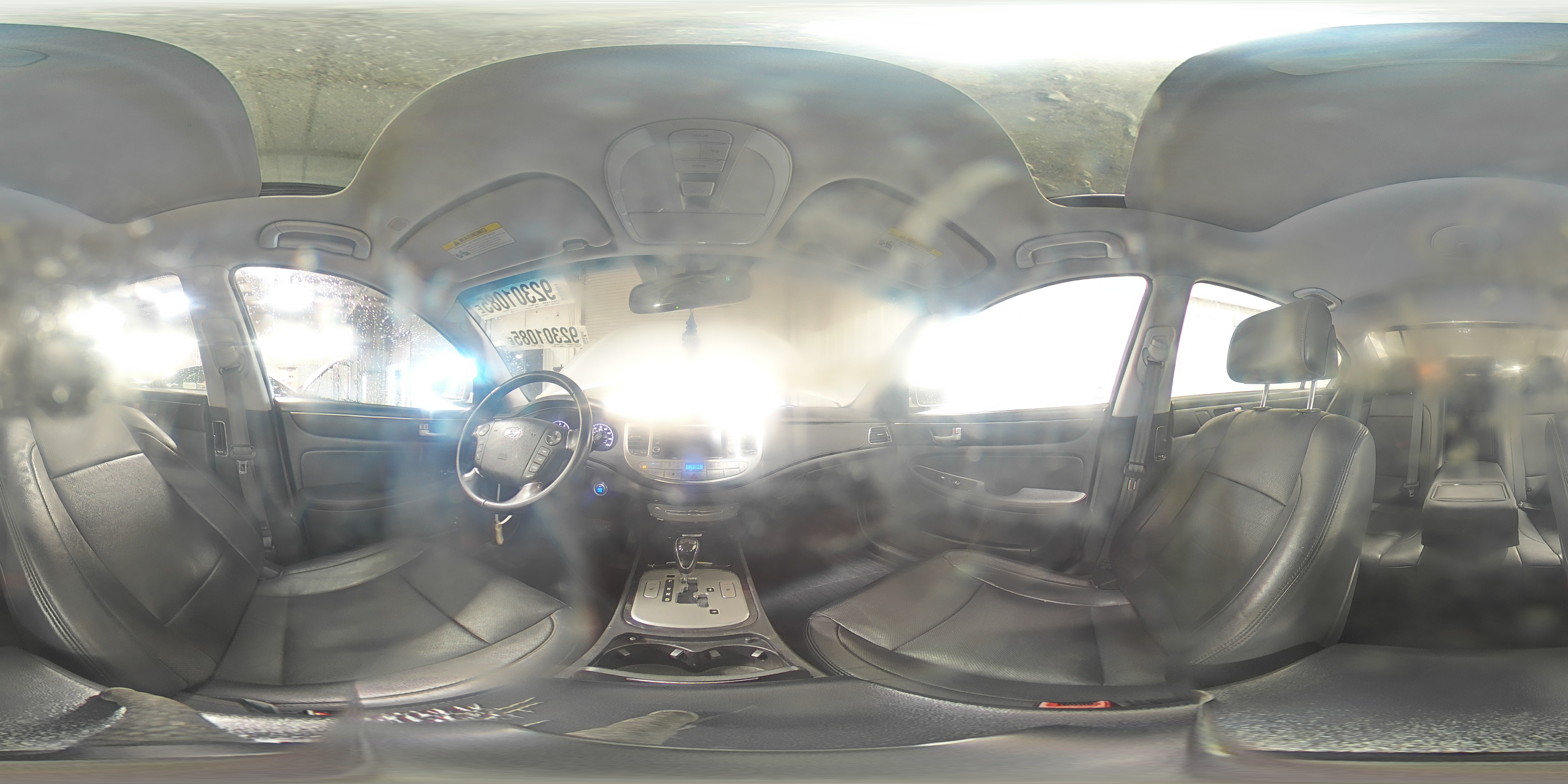 2013 Hyundai Genesis 3.8L VIN: KMHGC4DD6DU235832 Lot: 92301085