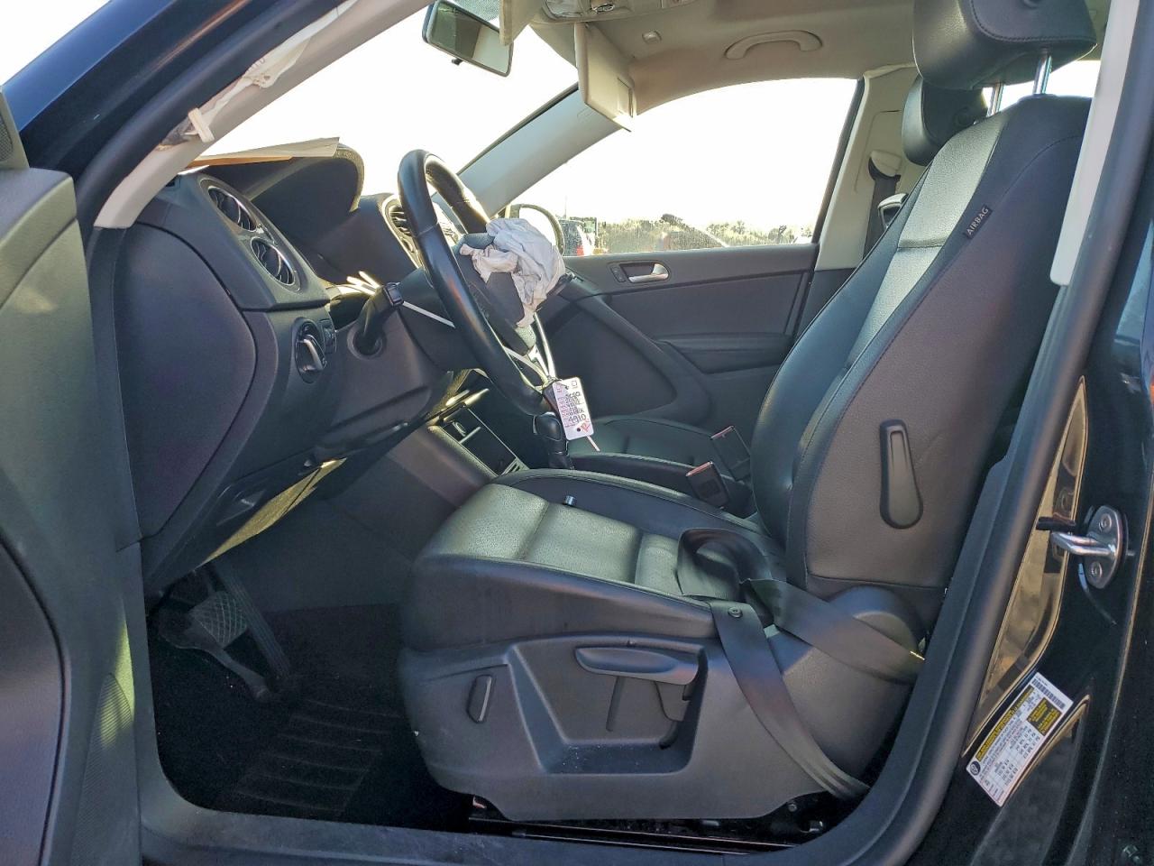 2013 Volkswagen Tiguan S VIN: WVGAV3AXXDW624910 Lot: 94056005