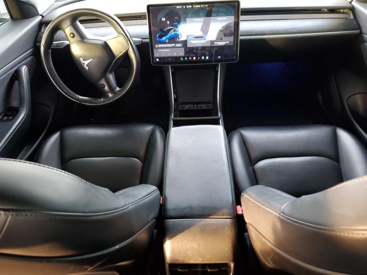 2018 Tesla Model 3 VIN: 5YJ3E1EAXJF022600 Lot: 92997355