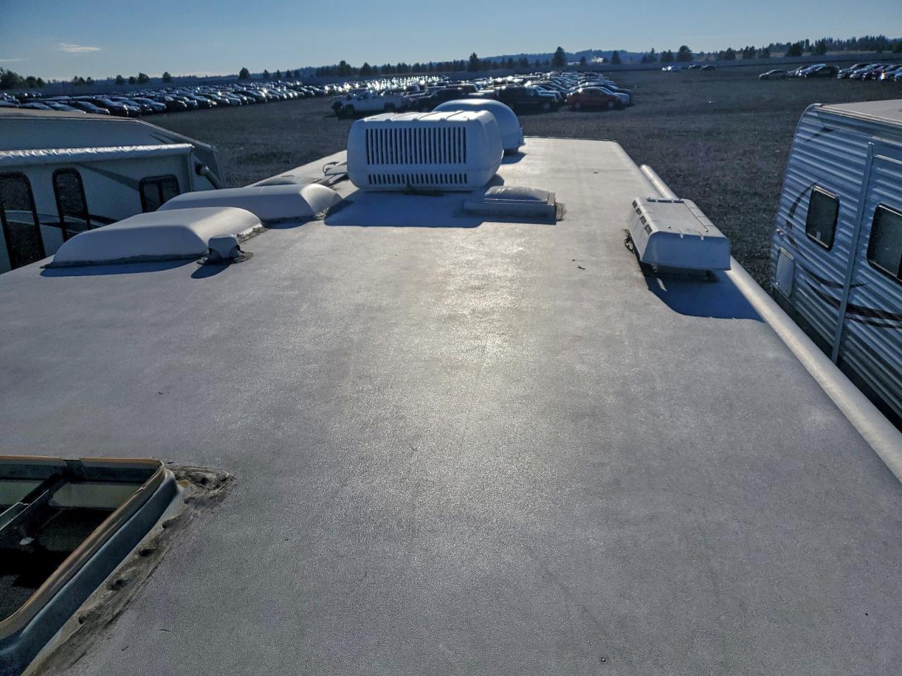 2004 Ford Econoline E450 Super Duty Cutaway Van VIN: 1FDXE45S04HB09126 Lot: 92463625