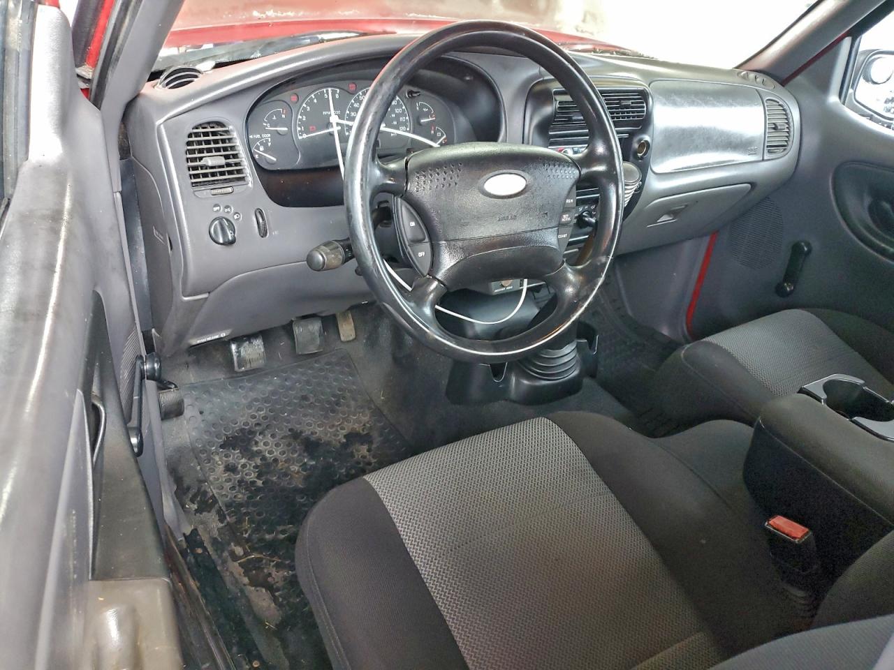 2001 Ford Ranger Super Cab VIN: 1FTYR14U71PB02142 Lot: 94233745