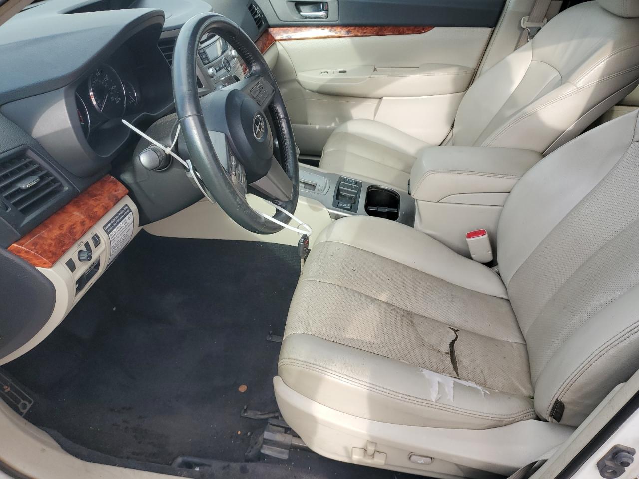 2011 Subaru Outback 3.6R Limited VIN: 4S4BRDKC8B2367759 Lot: 93511025