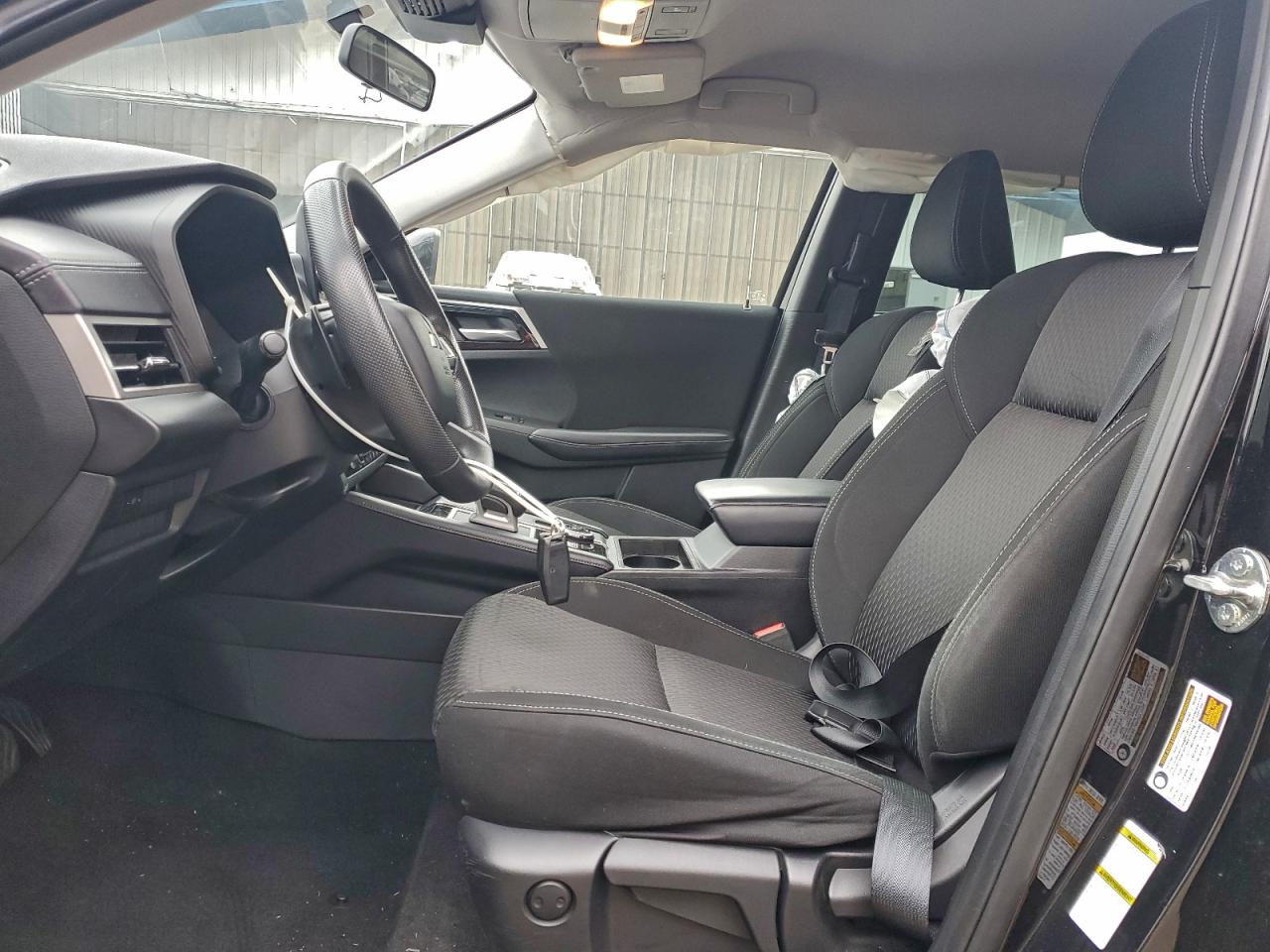 2023 Mitsubishi Outlander Es VIN: JA4J4TA88PZ028983 Lot: 94231145