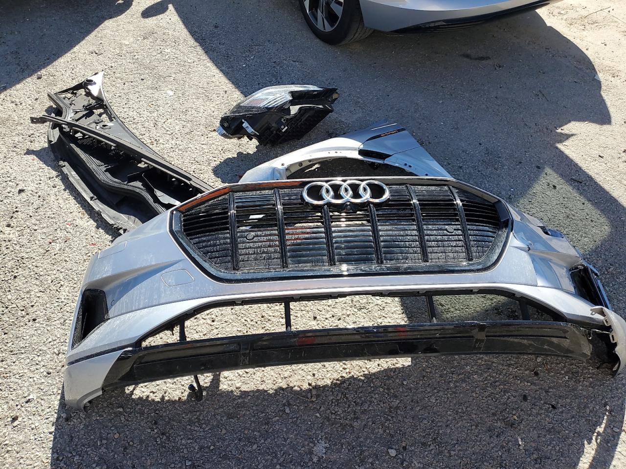 2022 Audi E-Tron Premium VIN: WA1AAAGE8NB033519 Lot: 87082345