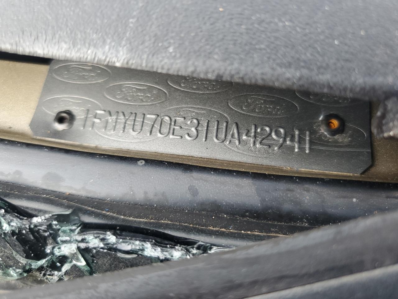 2001 Ford Explorer Sport VIN: 1FMYU70E31UA42941 Lot: 91269075