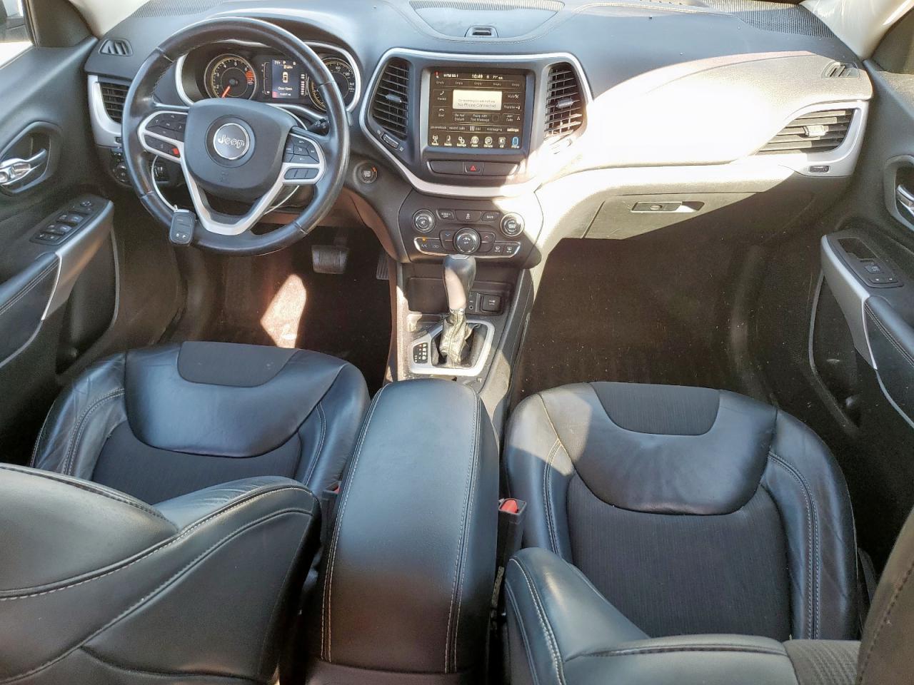 2018 Jeep Cherokee Latitude Plus VIN: 1C4PJLLB6JD545124 Lot: 91733395