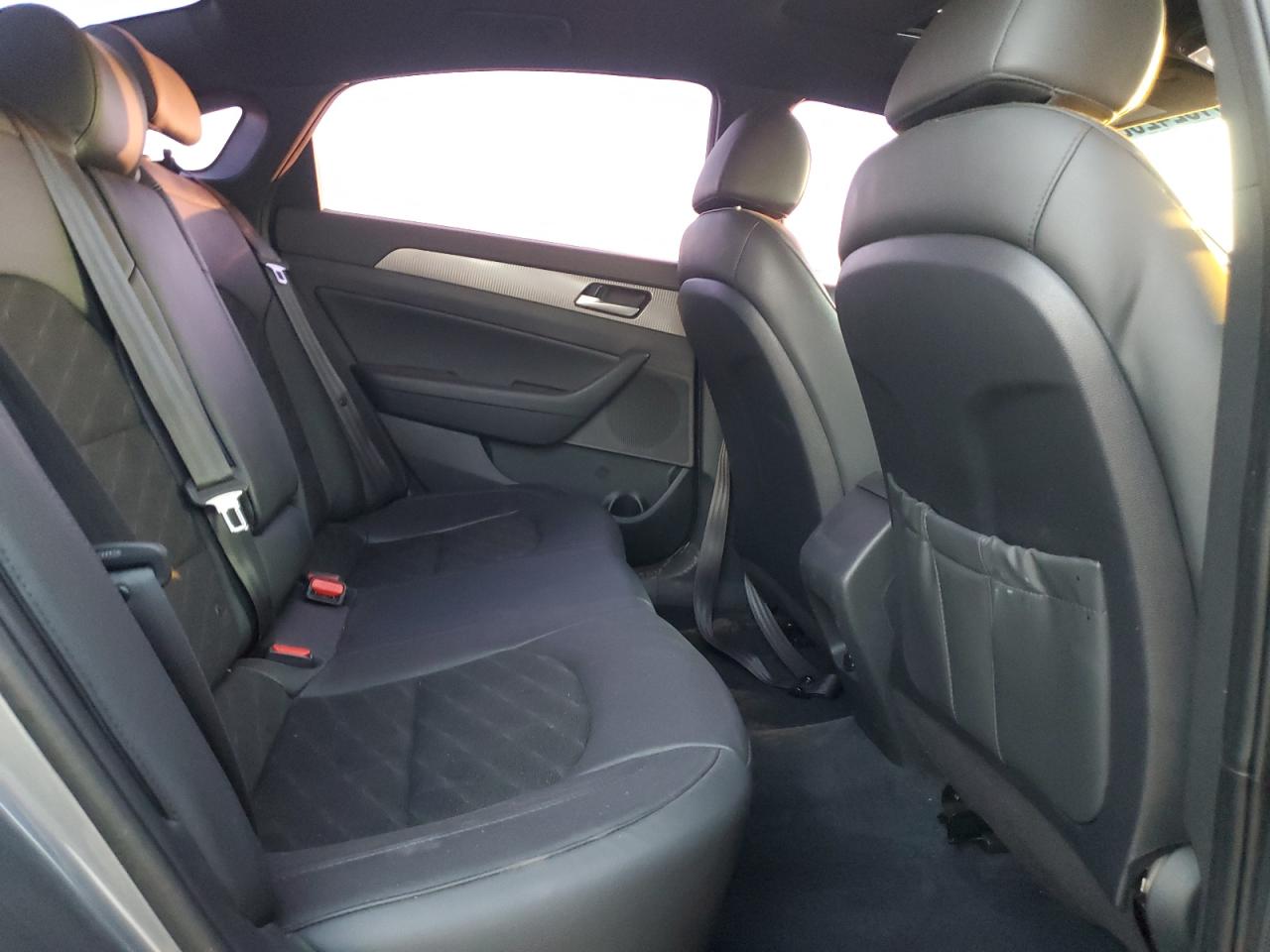 2018 Hyundai Sonata Sport VIN: 5NPE34AF4JH696471 Lot: 91324265