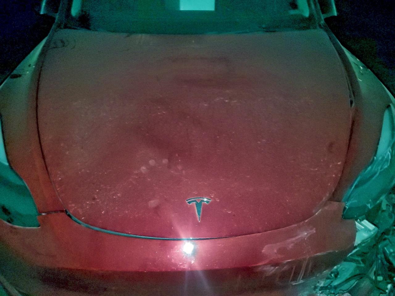 2021 Tesla Model Y VIN: 5YJYGDEE4MF184215 Lot: 93958095