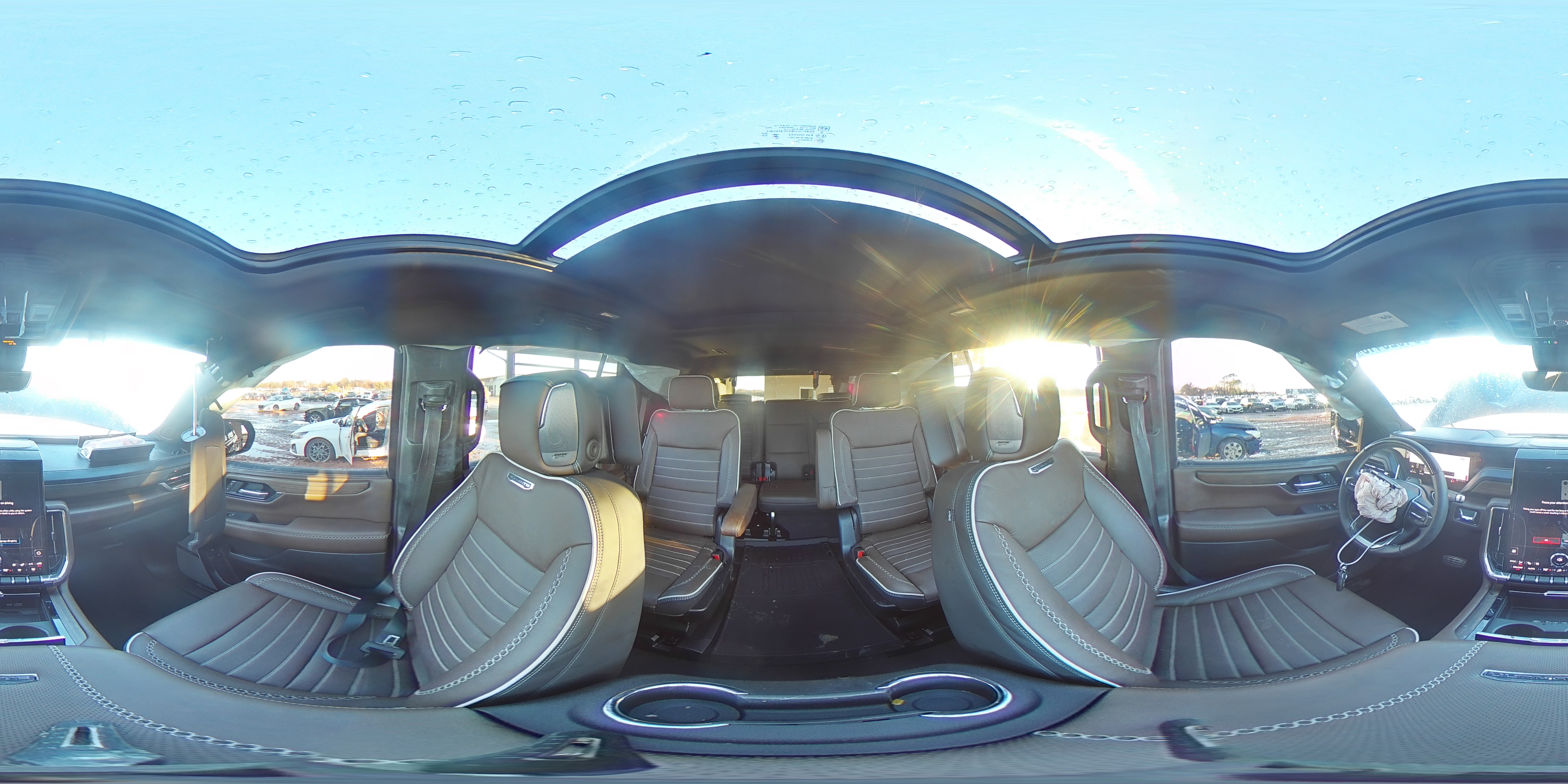 2026 GMC Yukon Denali Ultimate VIN: 1GKS2EK88TR131085 Lot: 94526415