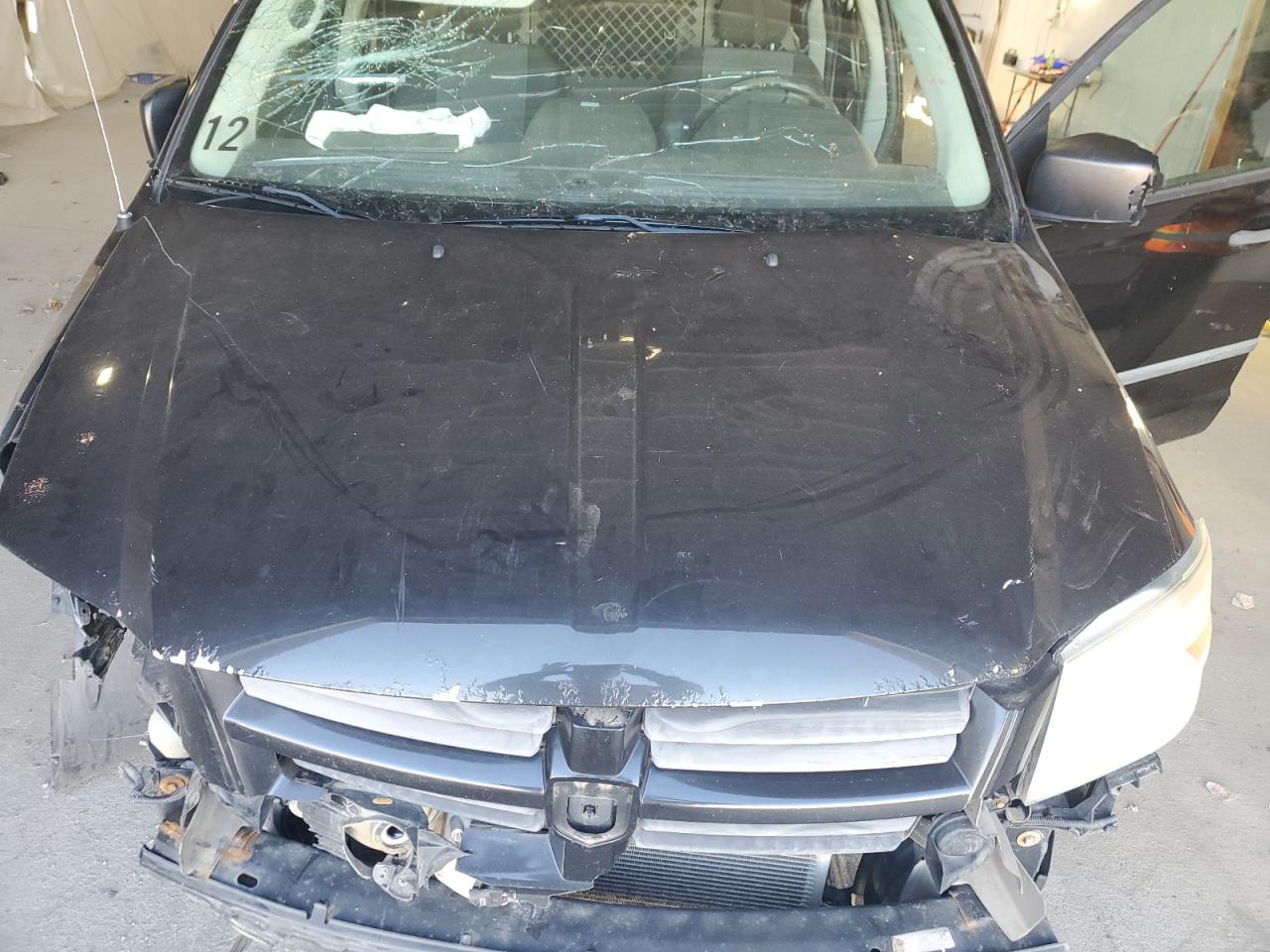 2009 Dodge Grand Caravan Delivery Van VIN: 2D4HN11E19R682056 Lot: 92297325