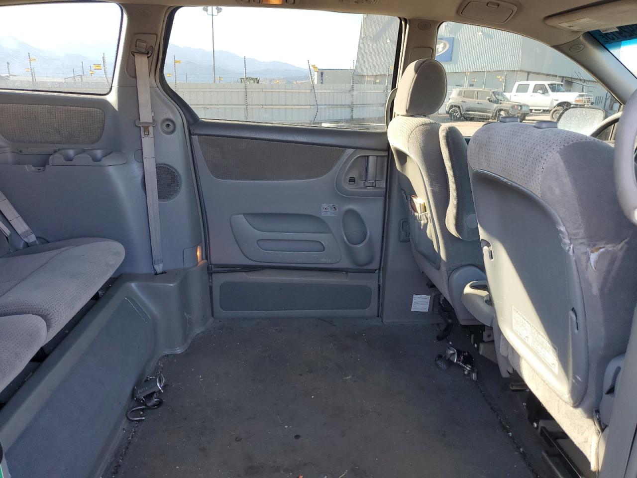 2008 Toyota Sienna Ce VIN: 5TDZK23C38S195779 Lot: 92692915