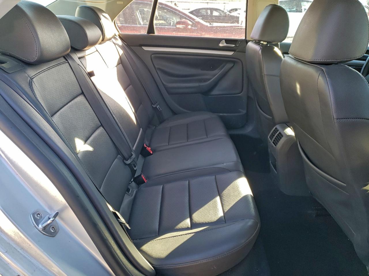 2007 Volkswagen Jetta Wolfsburg VIN: 3VWEF71K17M075971 Lot: 93951475