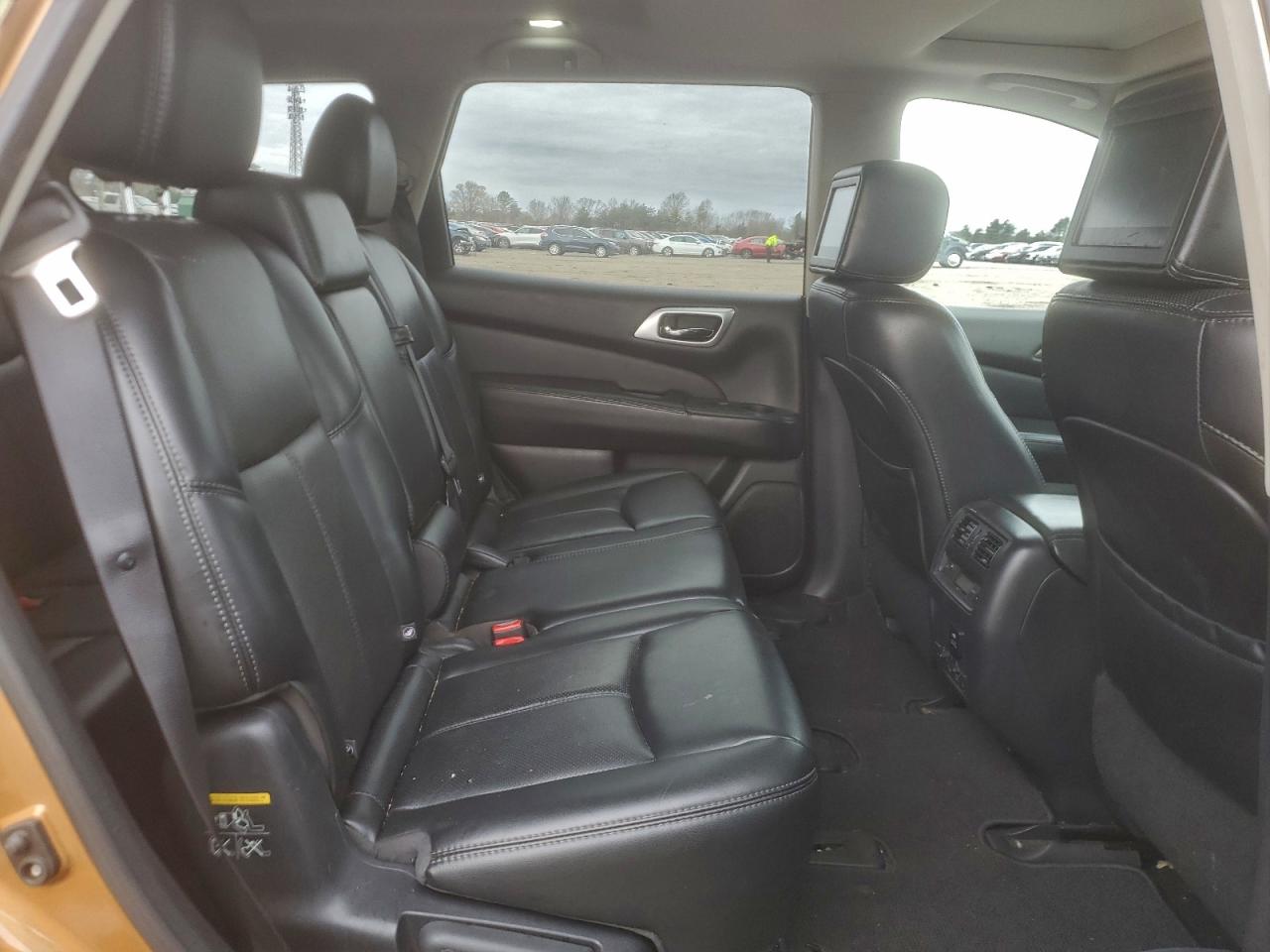 2017 Nissan Pathfinder S VIN: 5N1DR2MM6HC611611 Lot: 94444185