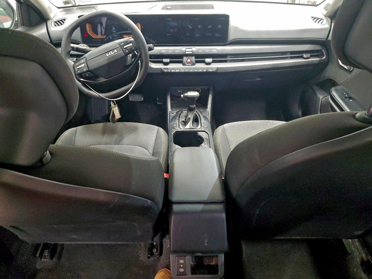 2025 Kia K4 Lx VIN: 3KPFT4DE4SE093422 Lot: 94519985