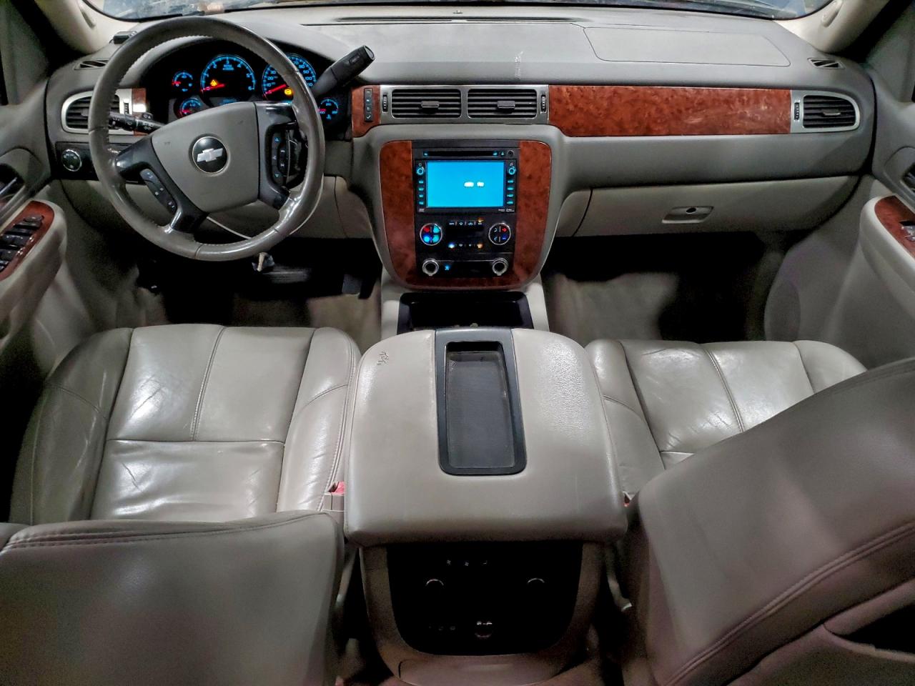 2008 Chevrolet Tahoe K1500 VIN: 1GNFK13047R241790 Lot: 94724475