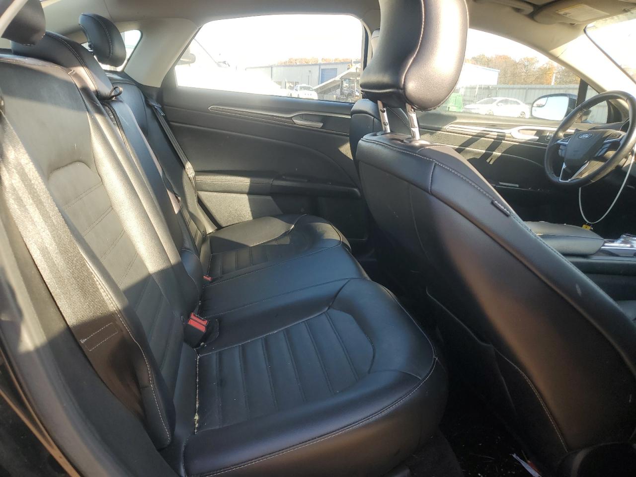 2017 Ford Fusion Se VIN: 3FA6P0HD3HR244451 Lot: 93216135