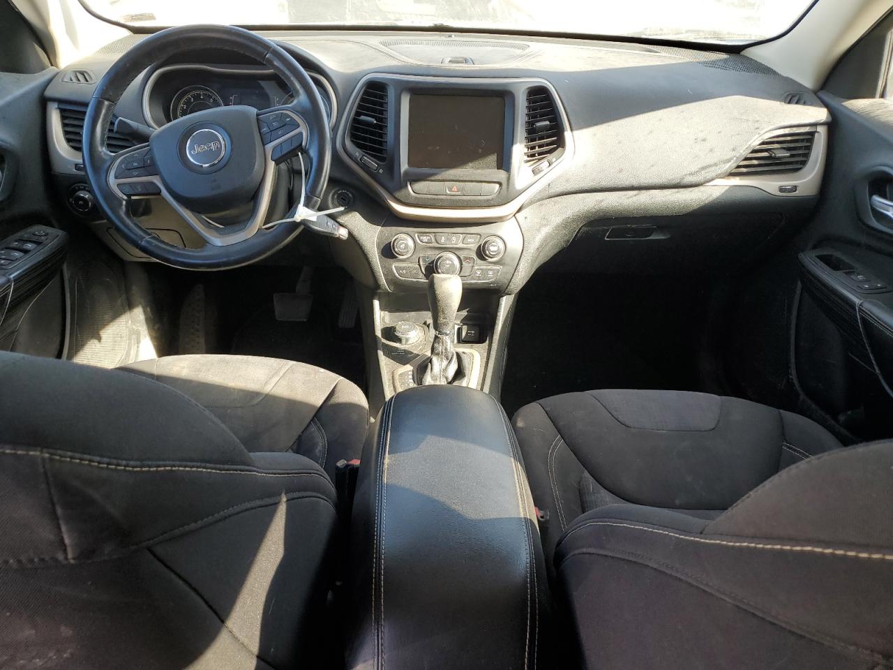 2015 Jeep Cherokee Latitude VIN: 1C4PJMCS2FW544375 Lot: 90922315