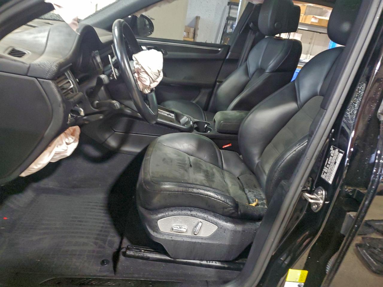 2022 Porsche Macan Gts VIN: WP1AF2A51NLB30947 Lot: 93814415