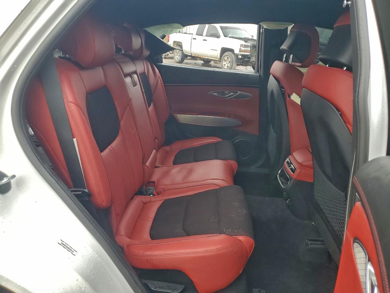 2022 Genesis Gv70 Base VIN: KMUMADTB3NU045918 Lot: 93473335