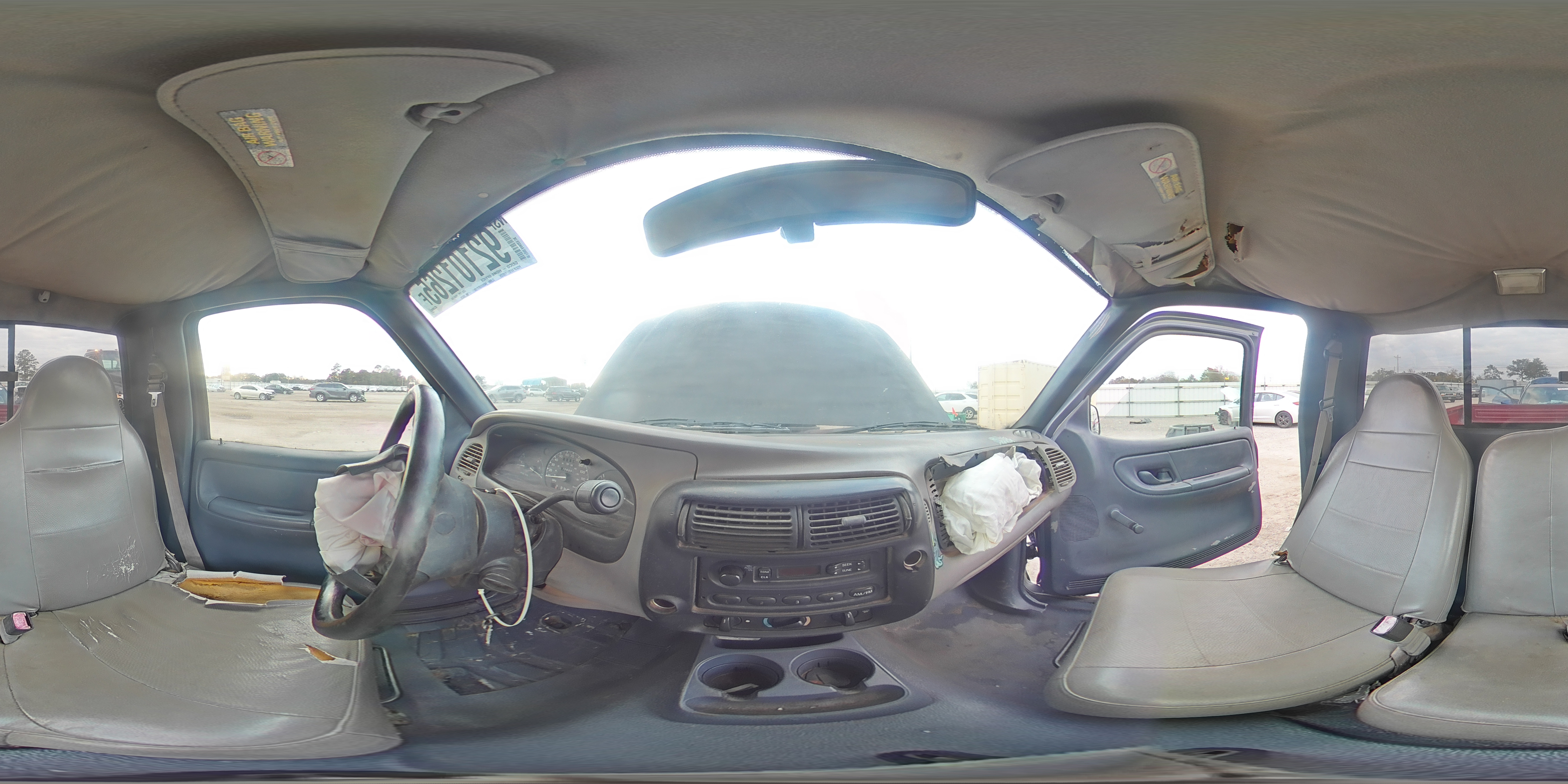 1999 Ford Ranger VIN: 1FTYR10V5XUB36539 Lot: 92101265