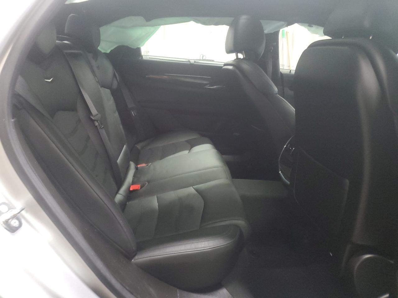 2018 Cadillac Ct6 Luxury VIN: 1G6KD5RS9JU118897 Lot: 92829655