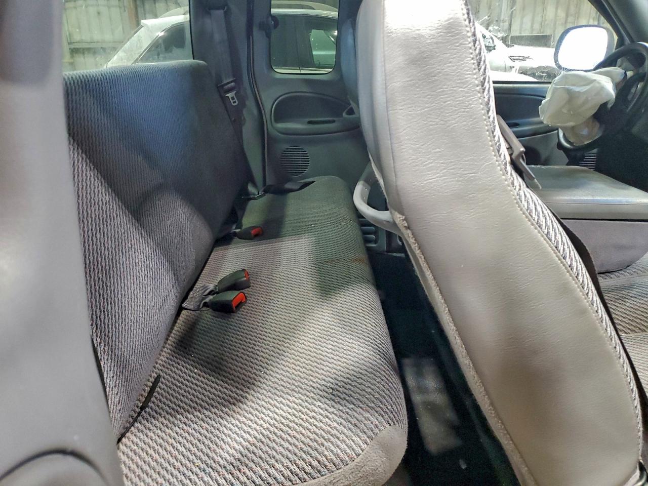 2000 Dodge Ram 1500 VIN: 1B7HC13Y9YJ114716 Lot: 93886695