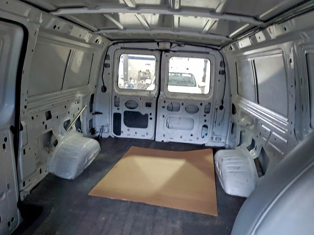 2006 Ford Econoline E150 Van VIN: 1FTRE14W06HA31028 Lot: 92877275