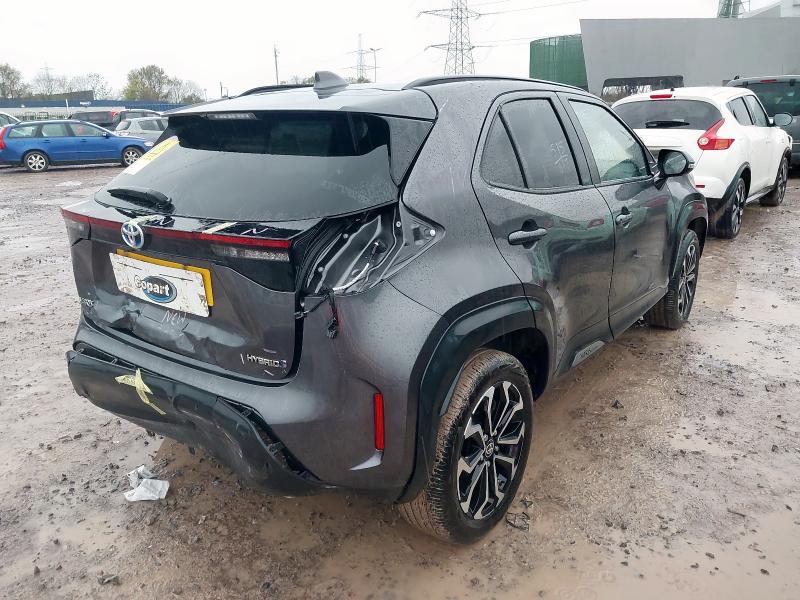 2024 TOYOTA YARIS CROSS 1.5 HYBRID DESIGN 5DR CVT