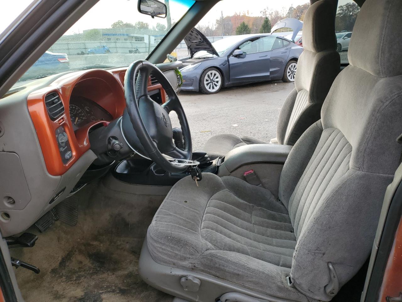 2001 Chevrolet Blazer VIN: 1GNCS18W21K243411 Lot: 91646935