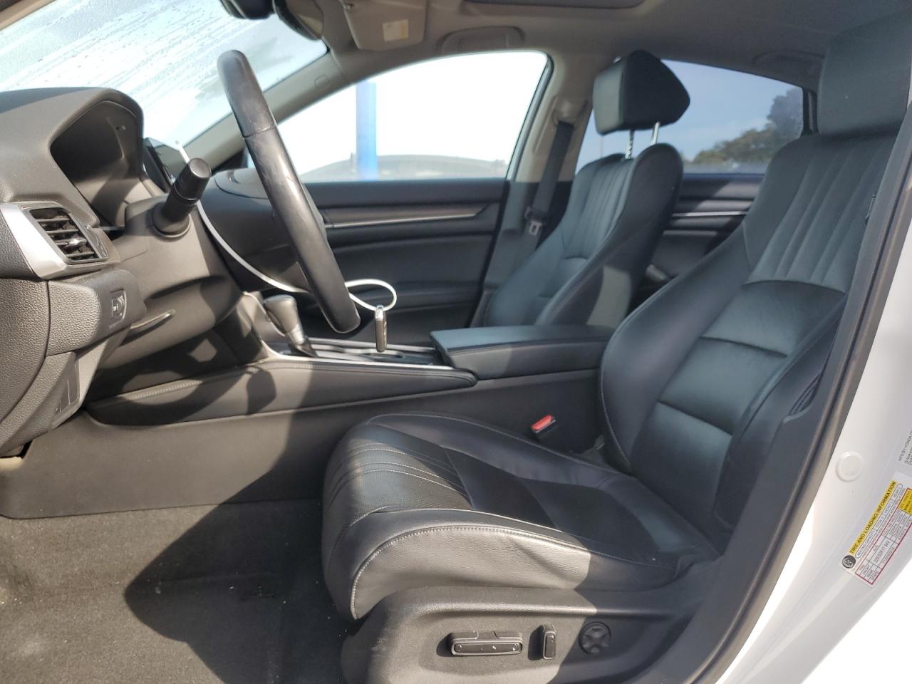 2018 Honda Accord Exl VIN: 1HGCV1F53JA095075 Lot: 92359725