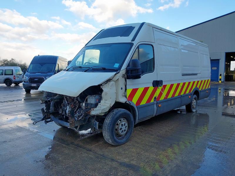 2010 IVECO DAILY HIGH ROOF VAN 3950 WB for sale at Copart SANDWICH
