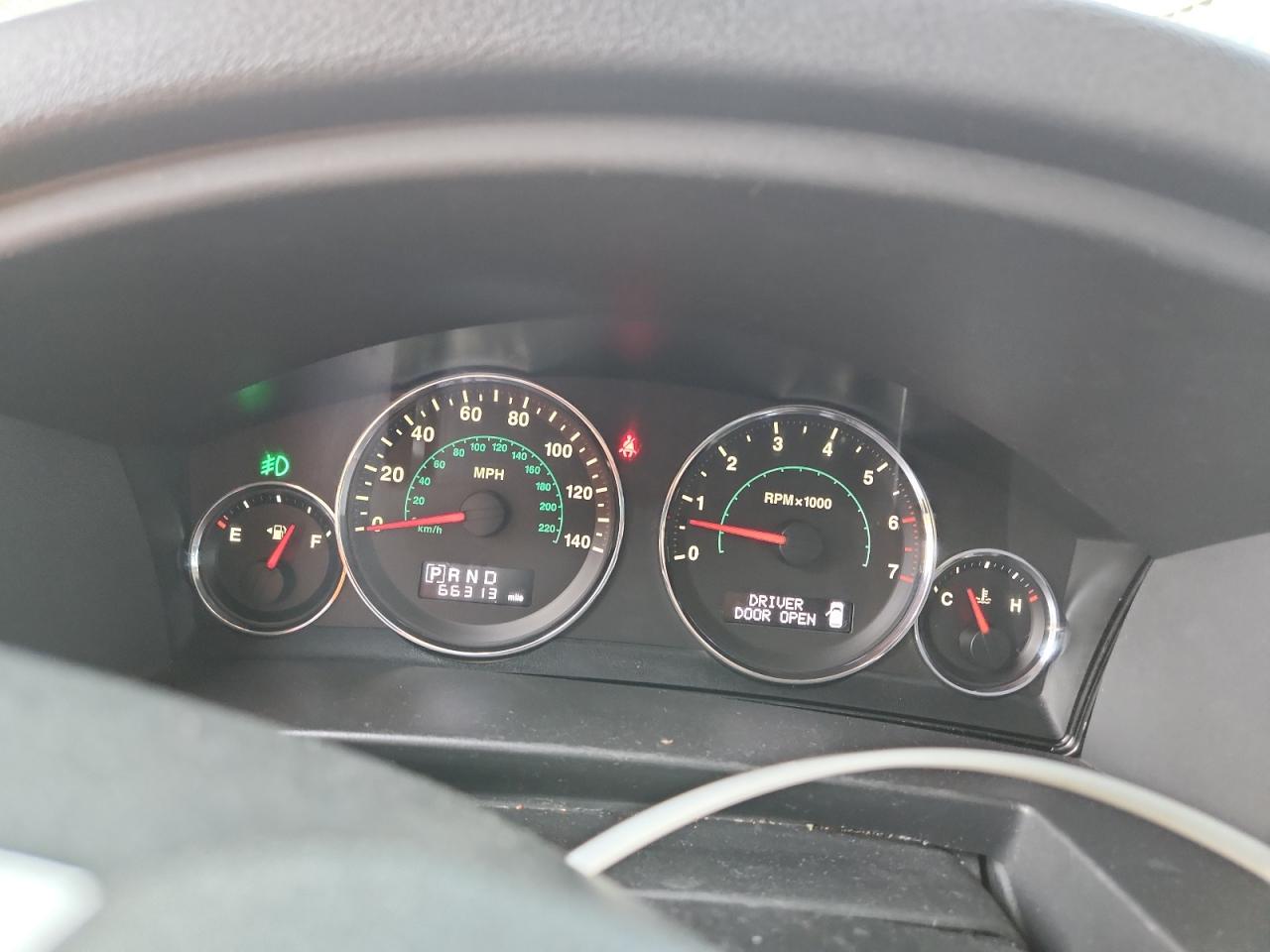 2008 Jeep Commander Sport VIN: 1J8HG48K58C175794 Lot: 91033115