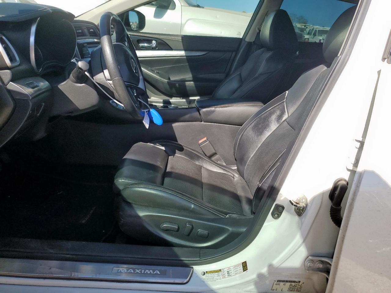 2017 Nissan Maxima 3.5S VIN: 1N4AA6AP8HC413865 Lot: 92227105