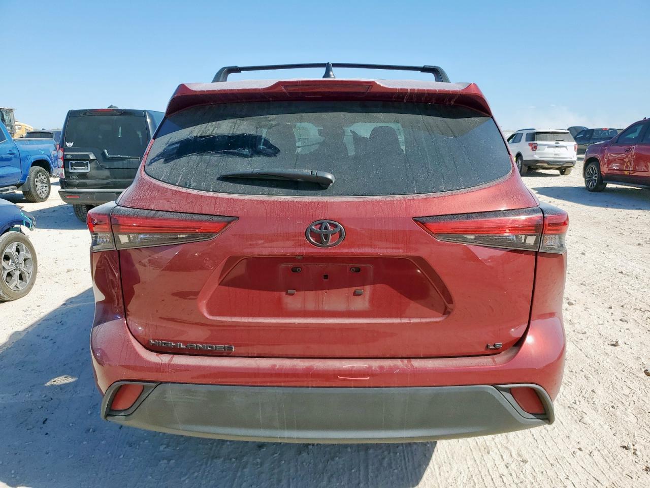 2022 Toyota Highlander L VIN: 5TDZZRAH6NS551835 Lot: 92824955