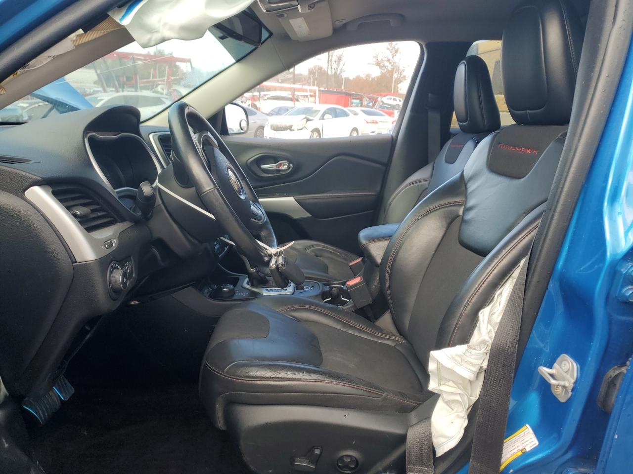 2018 Jeep Cherokee Trailhawk VIN: 1C4PJMBX5JD549930 Lot: 92357325