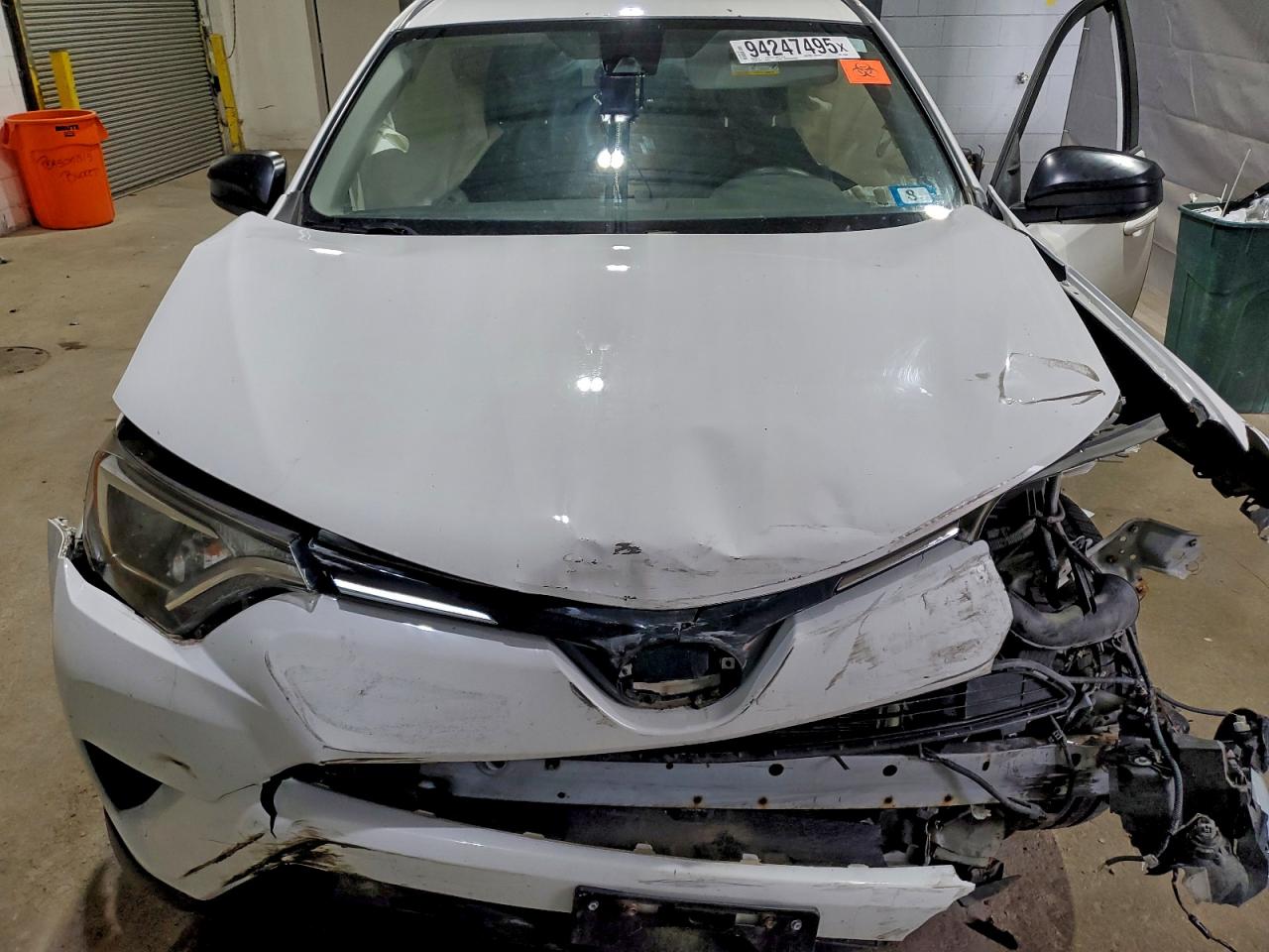 2017 Toyota Rav4 Le VIN: JTMBFREV7HJ715654 Lot: 94247495