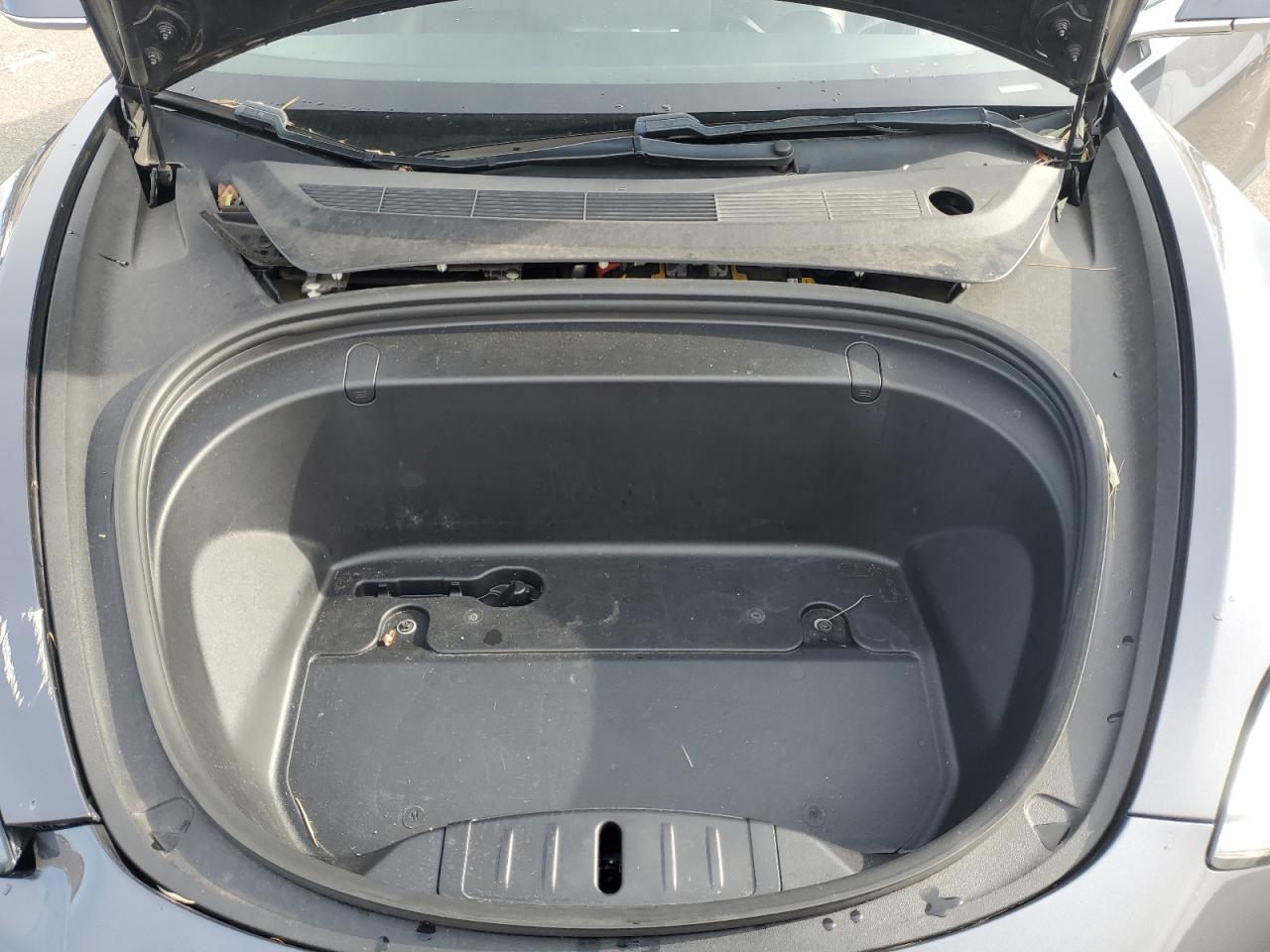 2019 Tesla Model 3 VIN: 5YJ3E1EB2KF389470 Lot: 92653045