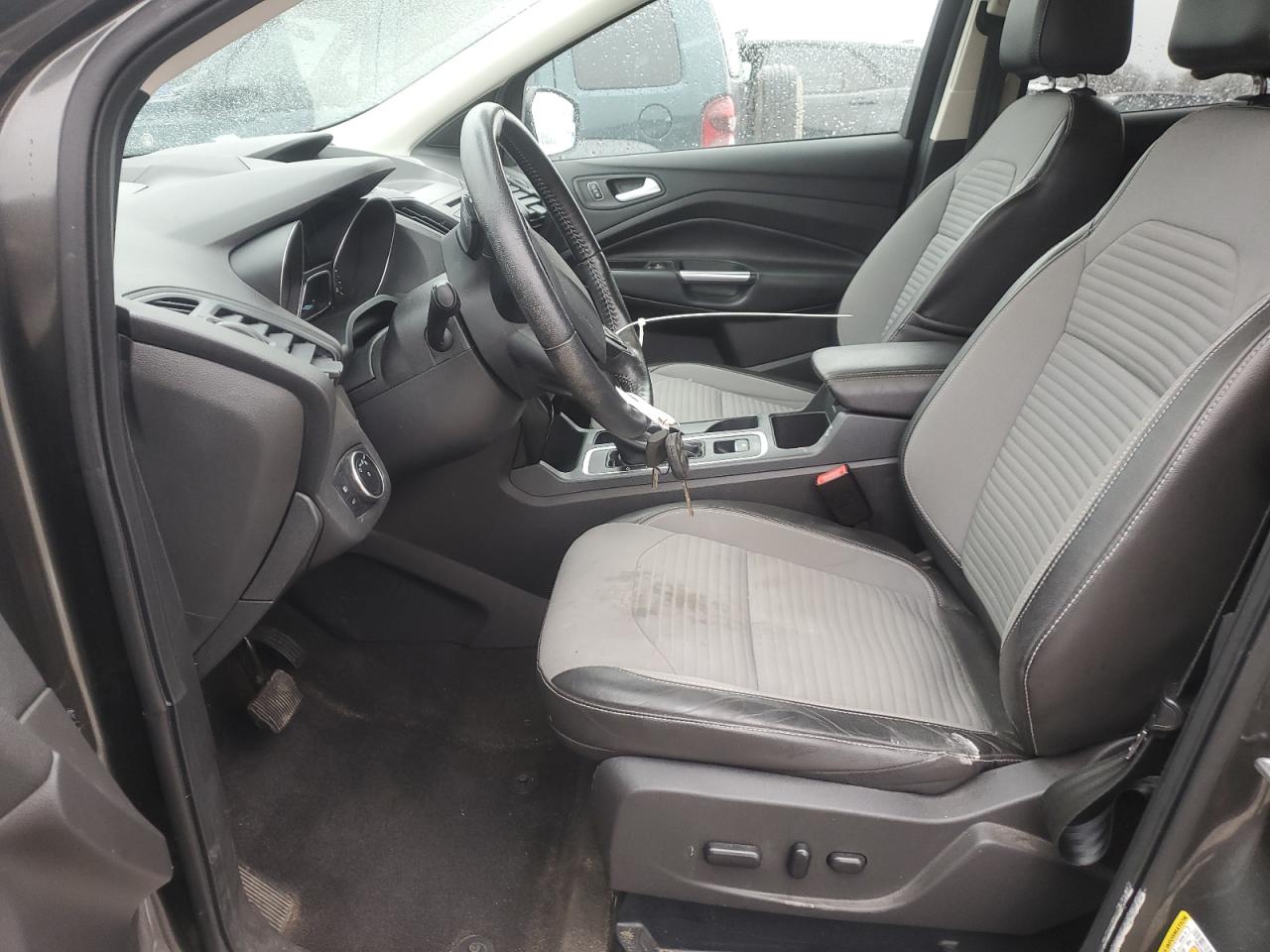 2017 Ford Escape Se VIN: 1FMCU0GD5HUB41107 Lot: 93024805