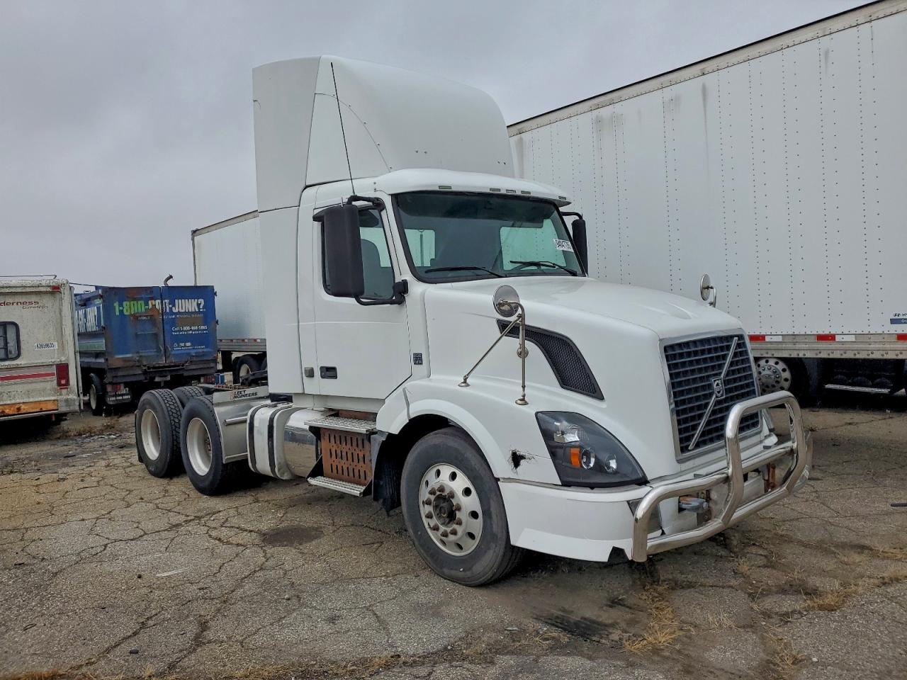 2012 Volvo Vnl Semi Truck