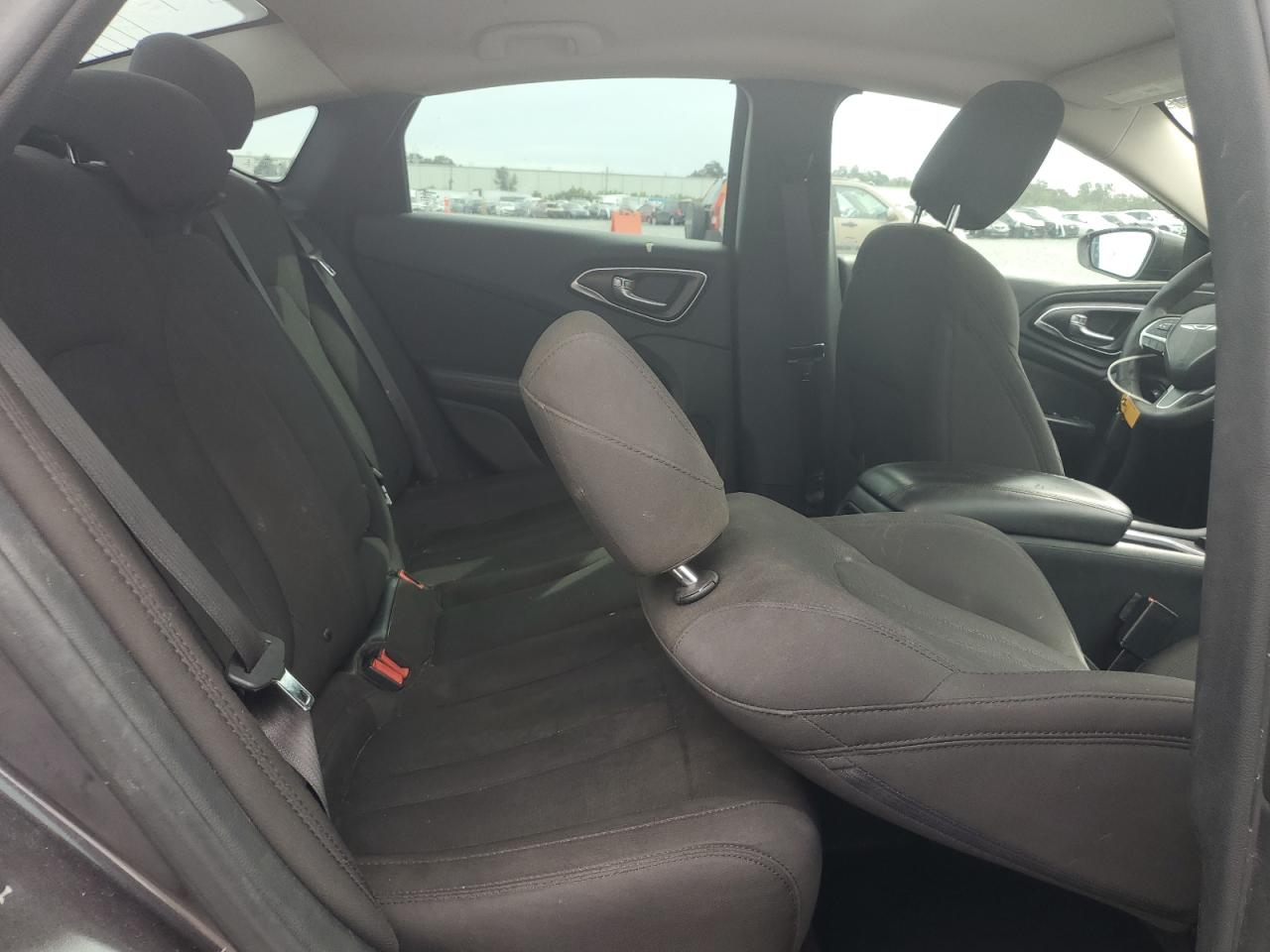 2016 Chrysler 200 Limited VIN: 1C3CCCAB0GN138189 Lot: 91115985