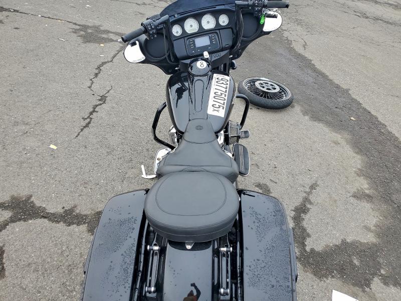 2017 HARLEY-DAVIDSON FLHX STREET GLIDE  