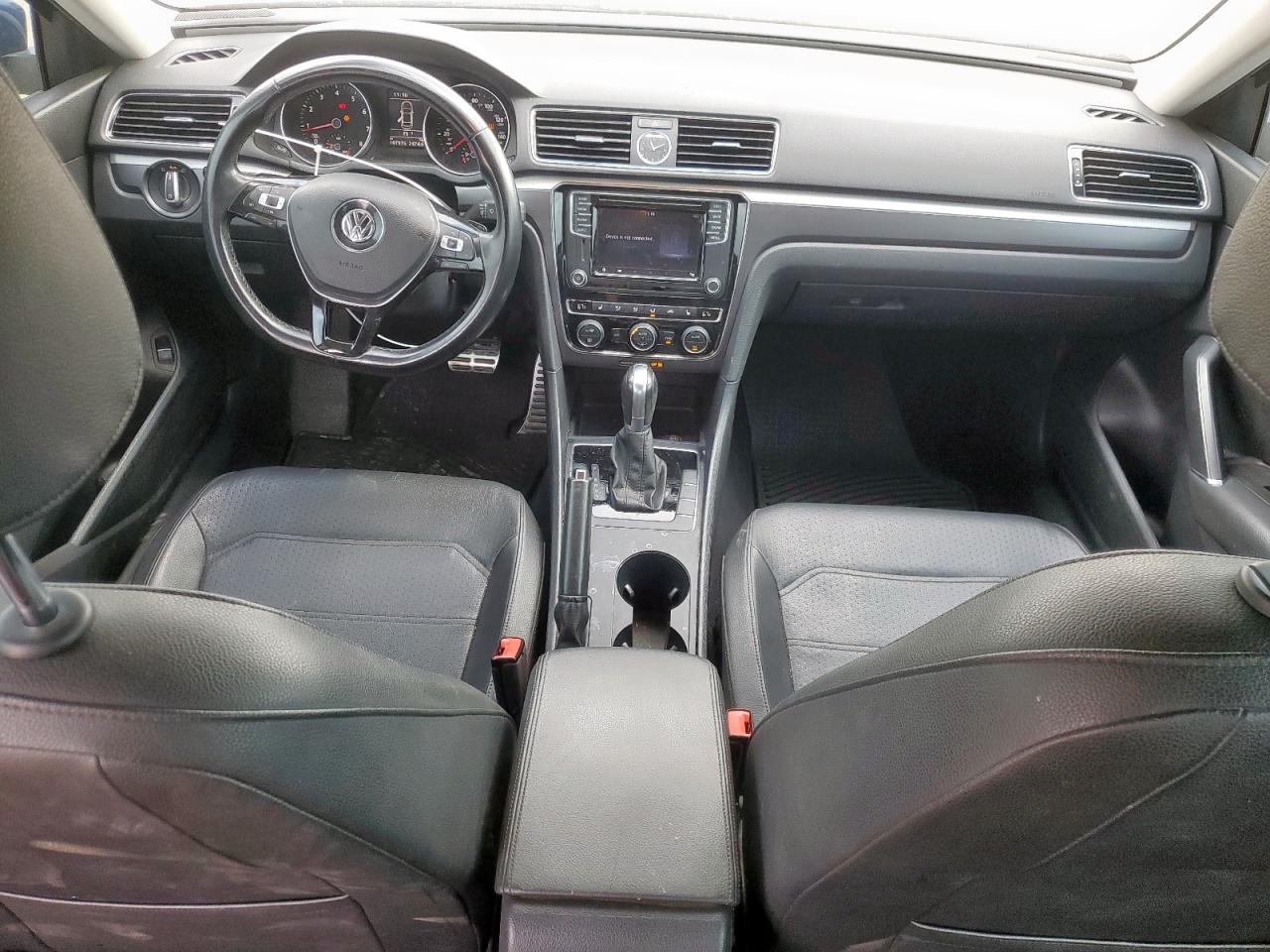 2017 Volkswagen Passat R-Line VIN: 1VWDT7A32HC027525 Lot: 93367725