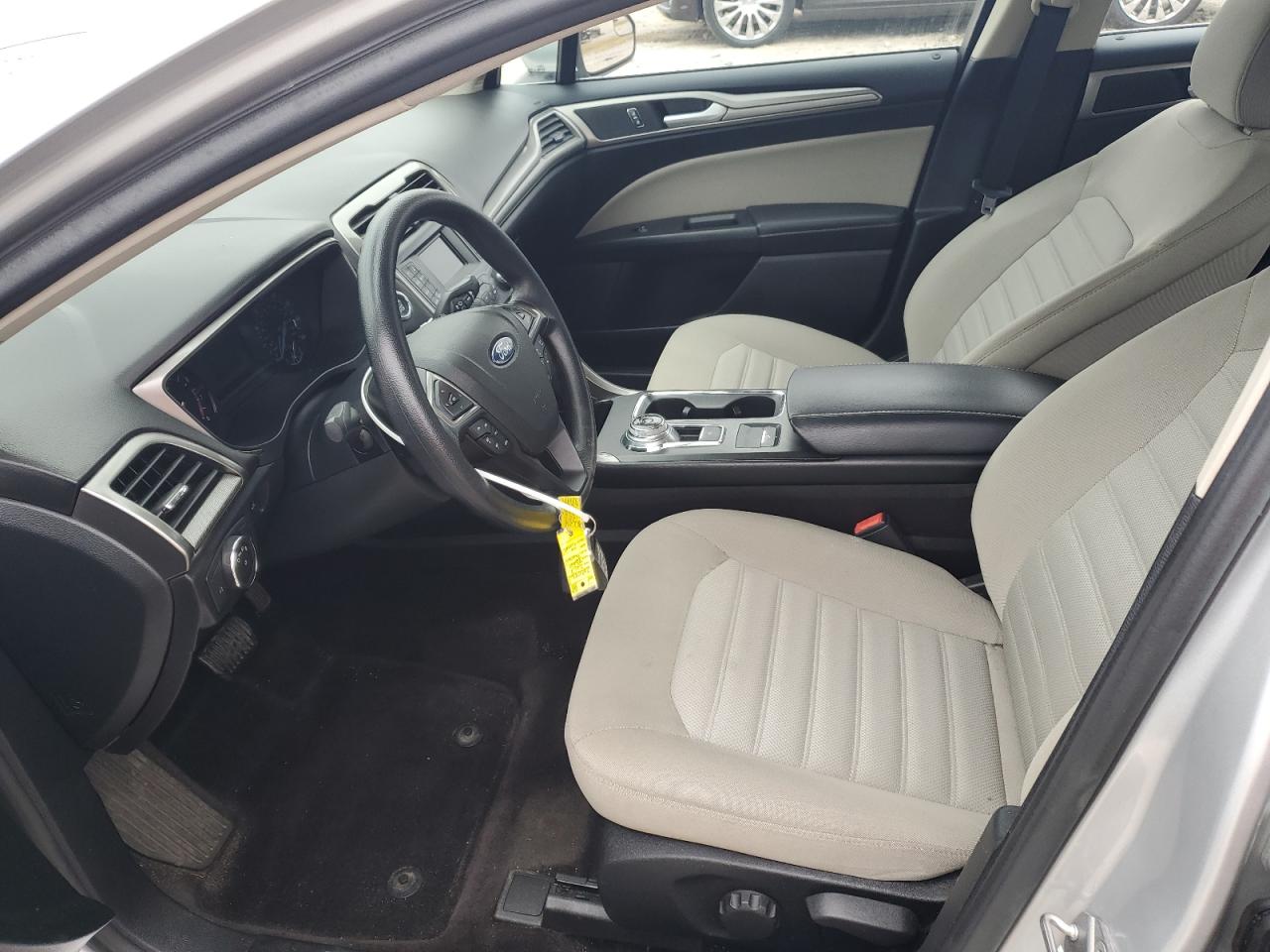 2017 Ford Fusion S VIN: 3FA6P0G7XHR202032 Lot: 93818405